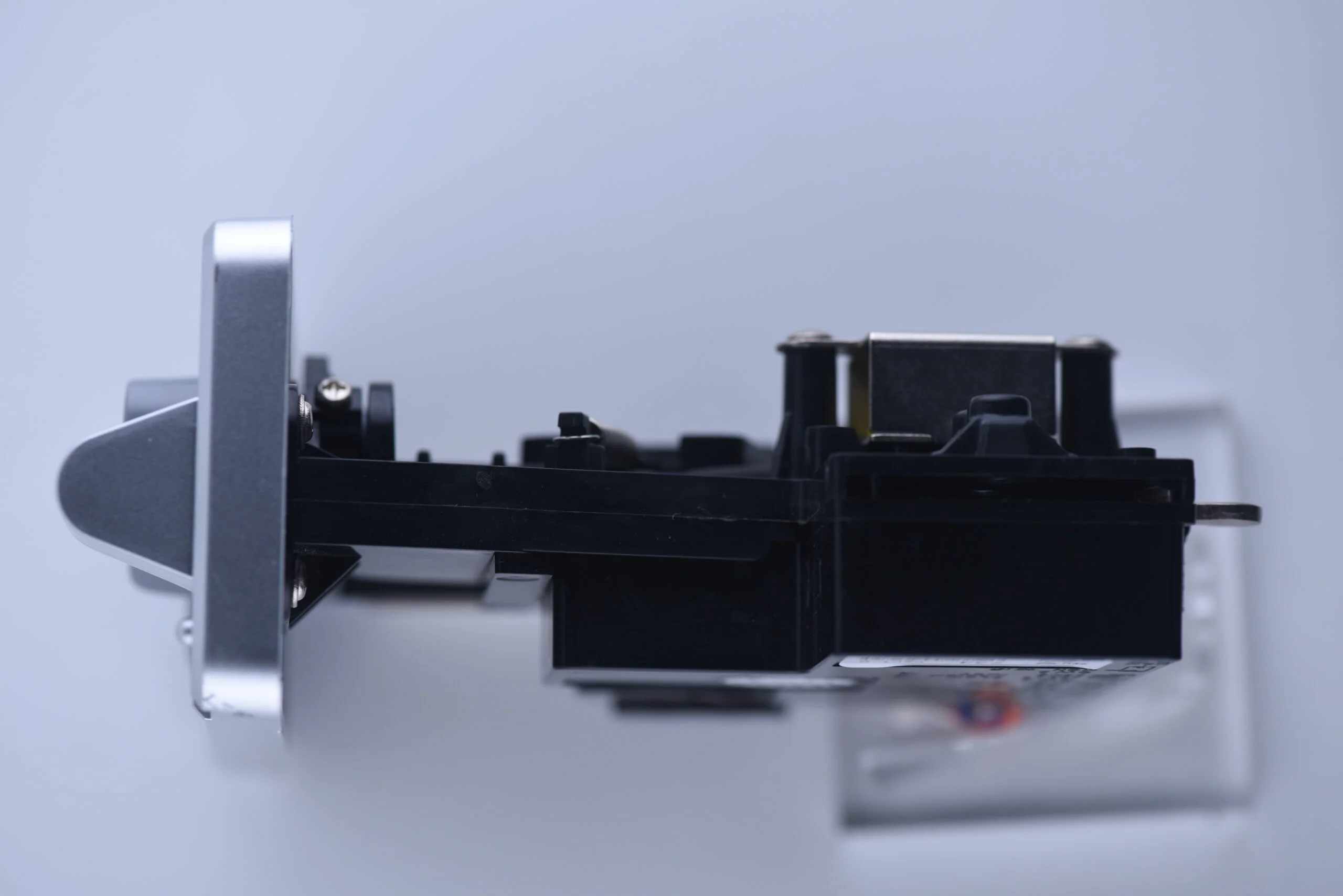 High-Quality Multi-Coin Microcomputer Acceptor for Vending Machines - 图片 5